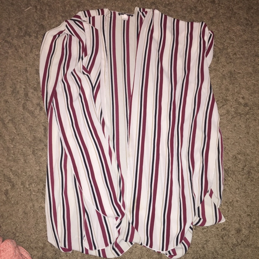 Cardigan - Picture 3 of 6